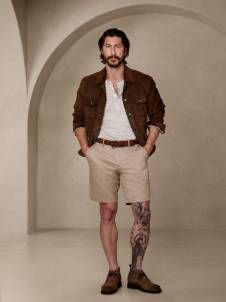 BANANA REPUBLIC  شورت للرجال