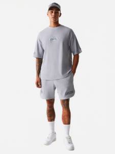 NEW ERA  شورت للرجال