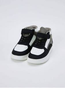 urbanica حذاء للأطفال 